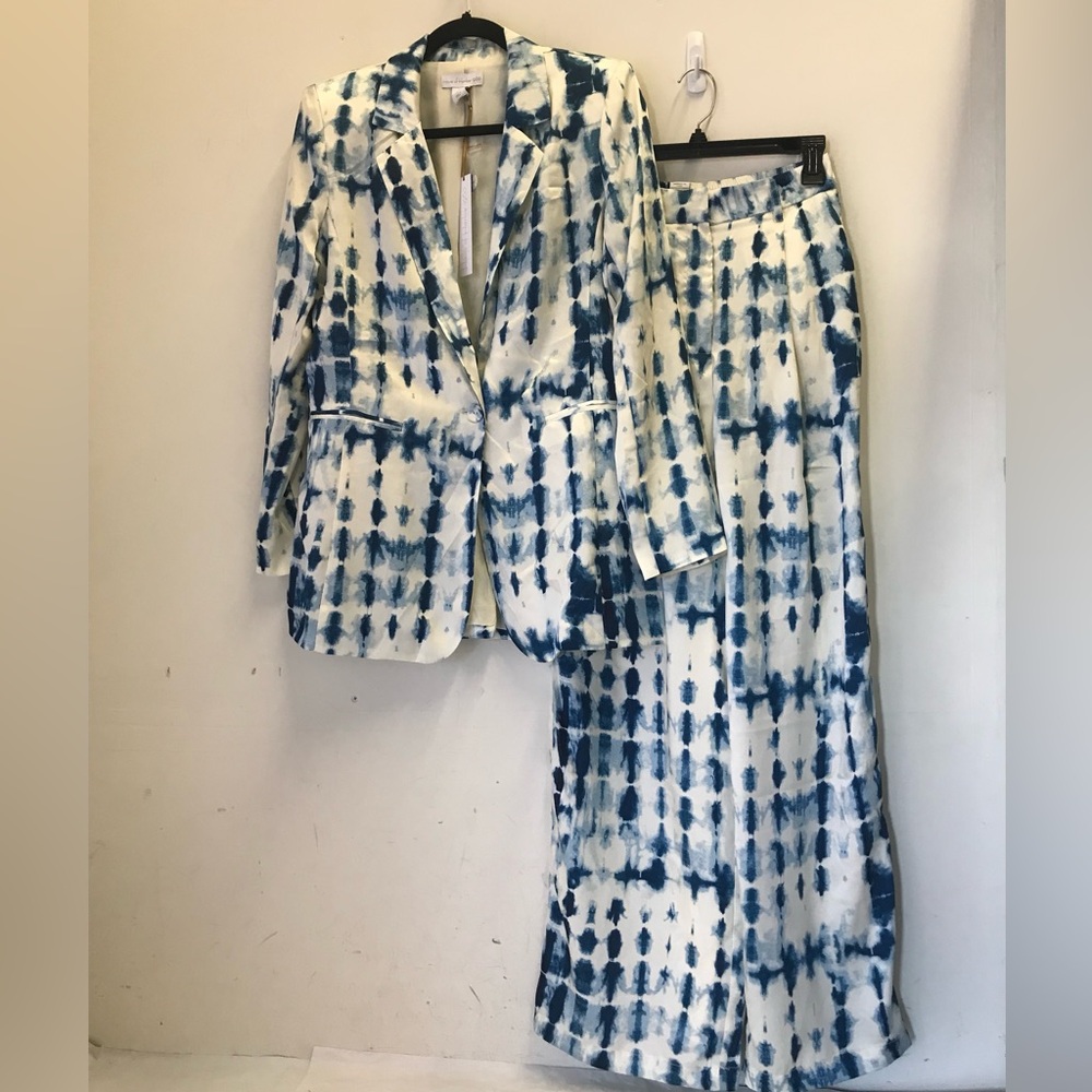 House of Harlow 1960 2 Piece Suit Blazer & Wide Leg Pant